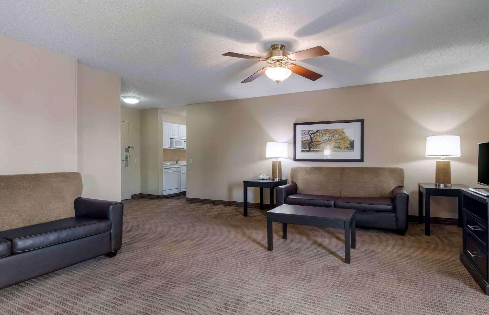 Extended Stay America Select Suites - Dallas - Farmers Branch Exterior foto